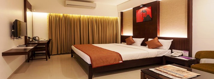 1921/Hotel Chaitali - Kolhapur 08.jpg